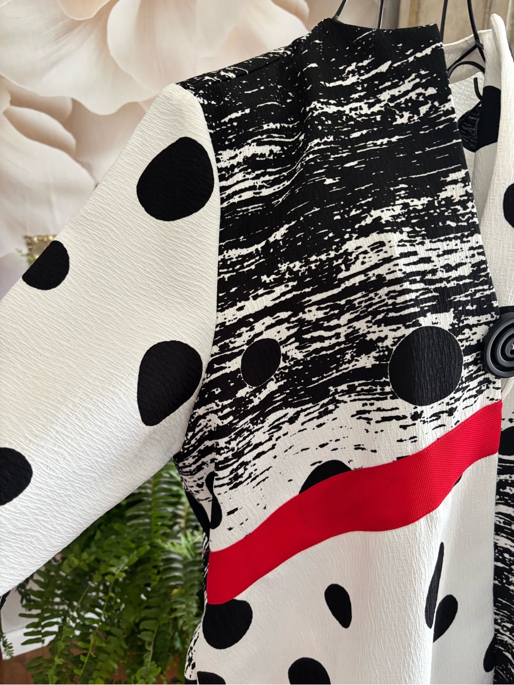 IC BY CONNIE K Black & White Textured Polka-Print Blazer with Red Tag - Picture 3 of 16
